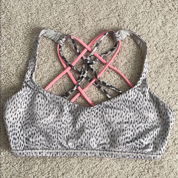 lululemon athletica Other - Lululemon Free To Be Sports Bra